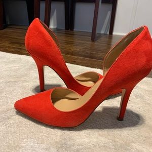 Red Stiletto pumps 9/10 condition